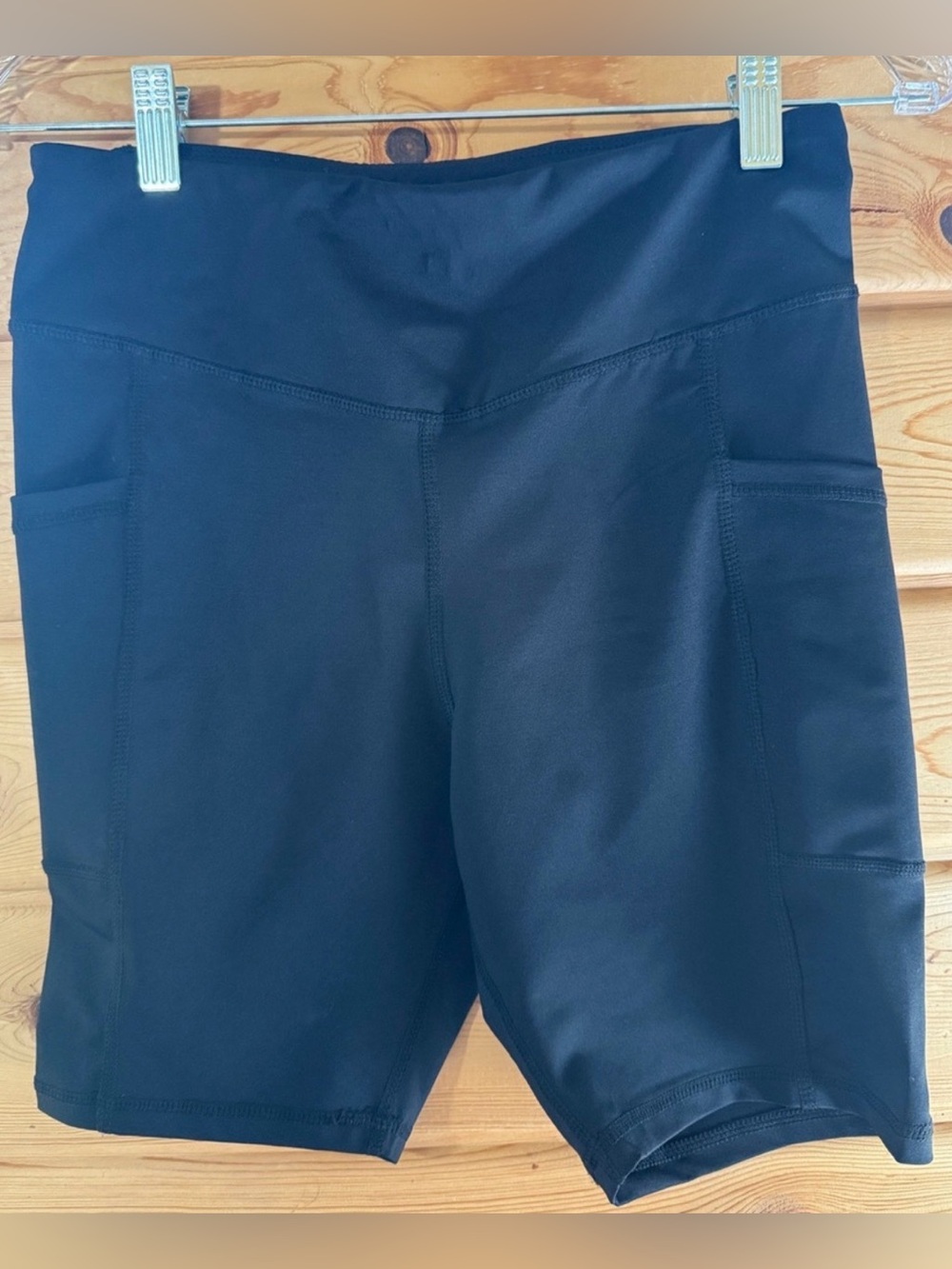 Champion High-Waist Black Women’s Active Shorts with Side Pockets M NWOT